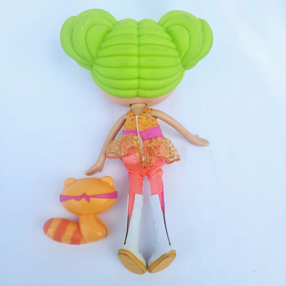 Lalaloopsy Dyna Might Full Size 12 Inches Doll + Pet..........Firm Price. - Picture 2 of 5